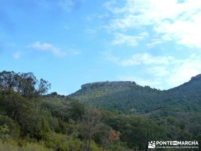 Monumento Natural Tetas de Viana - Trillo; trekking y aventura; rutas de senderismo